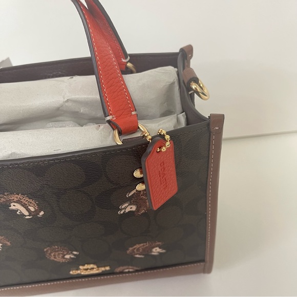 Coach Dempsey Tote 22 In Signature Canvas With Hedgehog Print In Brown Black NWT - Picture 12 of 16